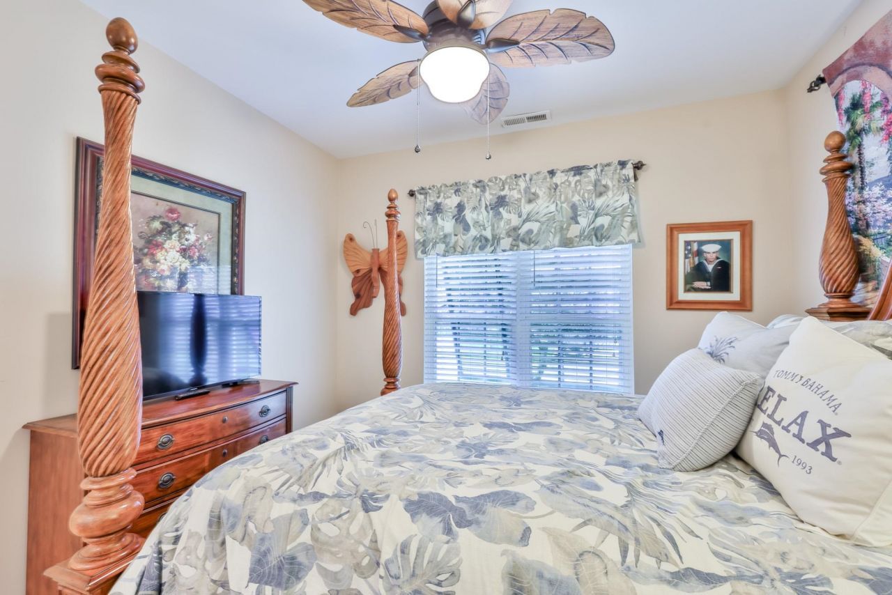 815 S Willow Dr. Photo 40