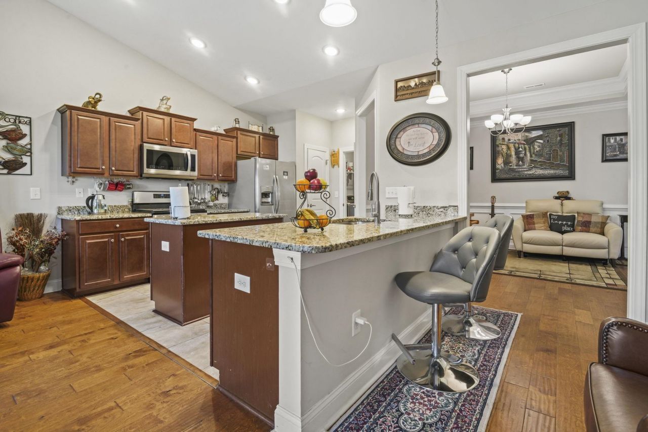 232 Je Edward Dr.  Photo 10