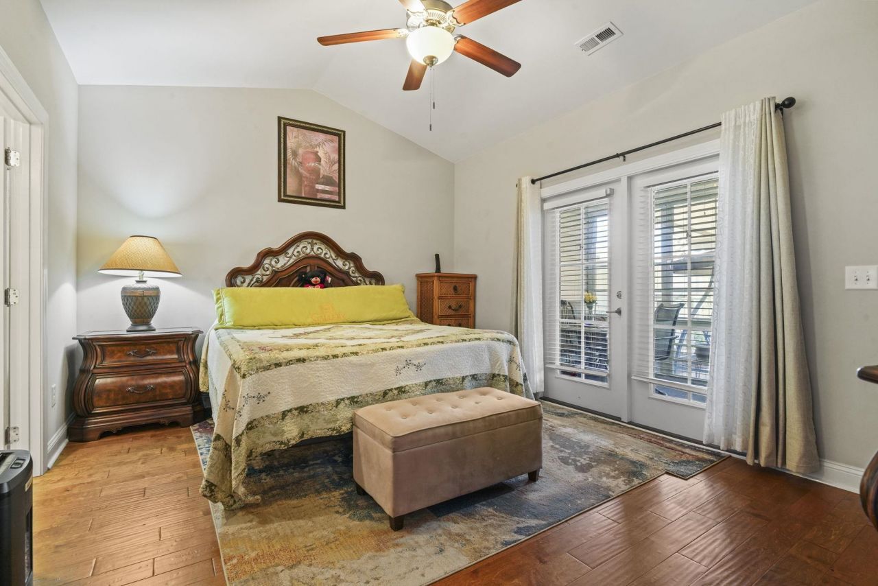 232 Je Edward Dr.  Photo 18