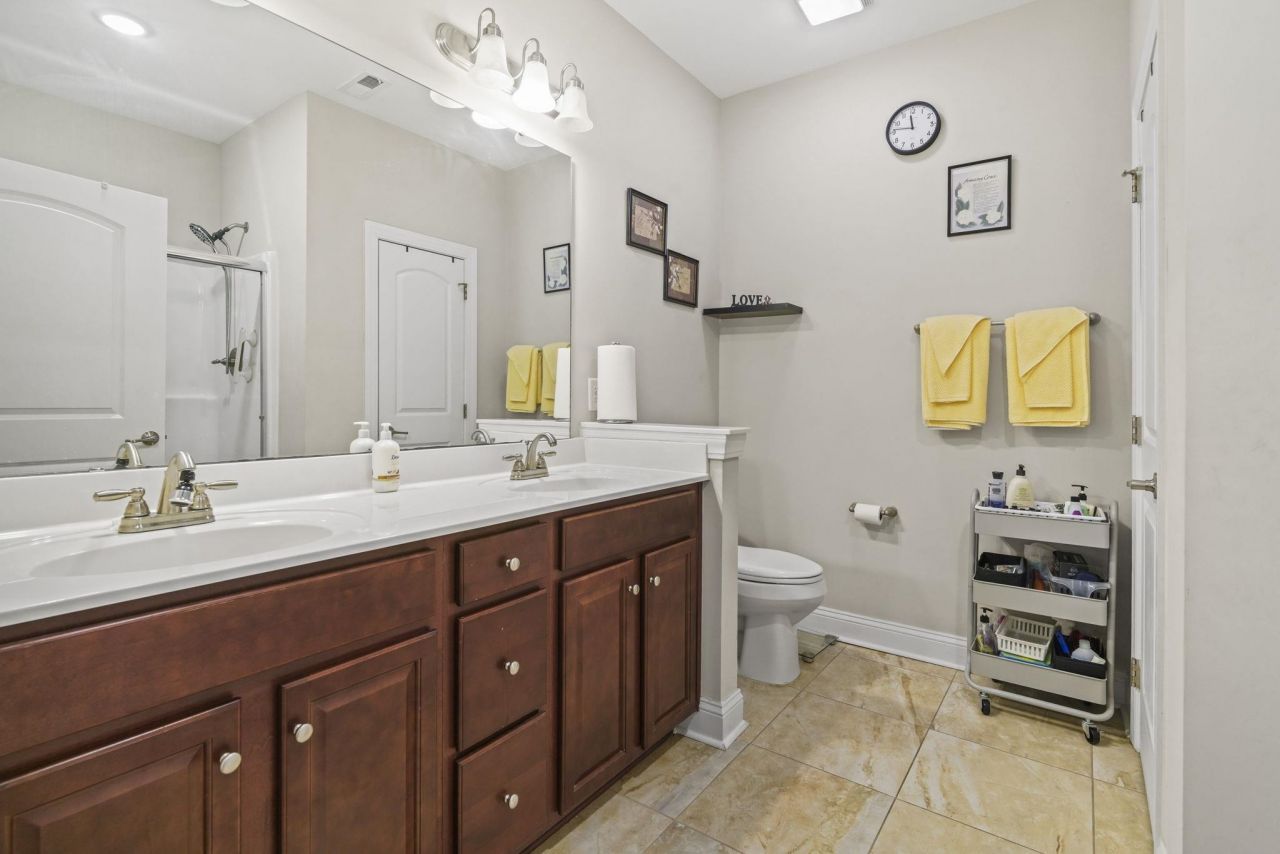 232 Je Edward Dr.  Photo 21