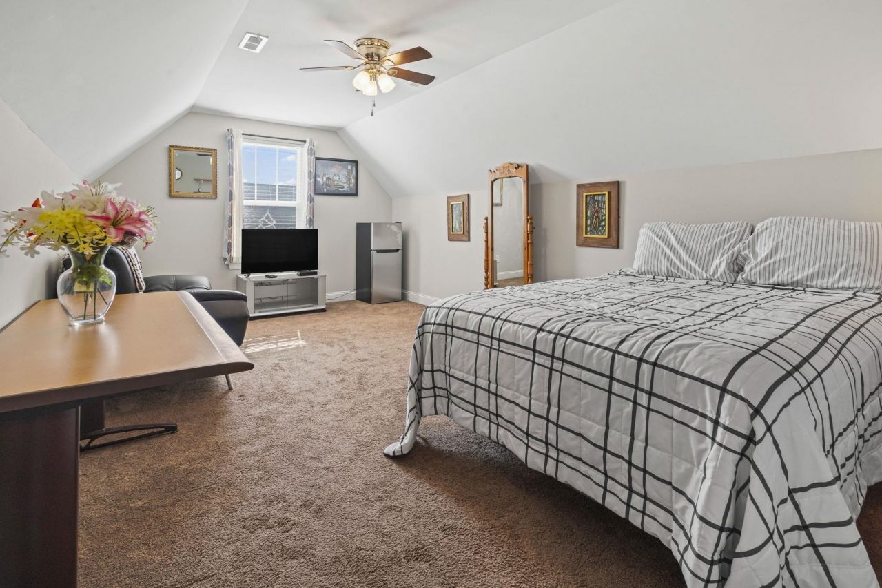 232 Je Edward Dr.  Photo 26