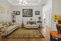 232 Je Edward Dr.  photo 4