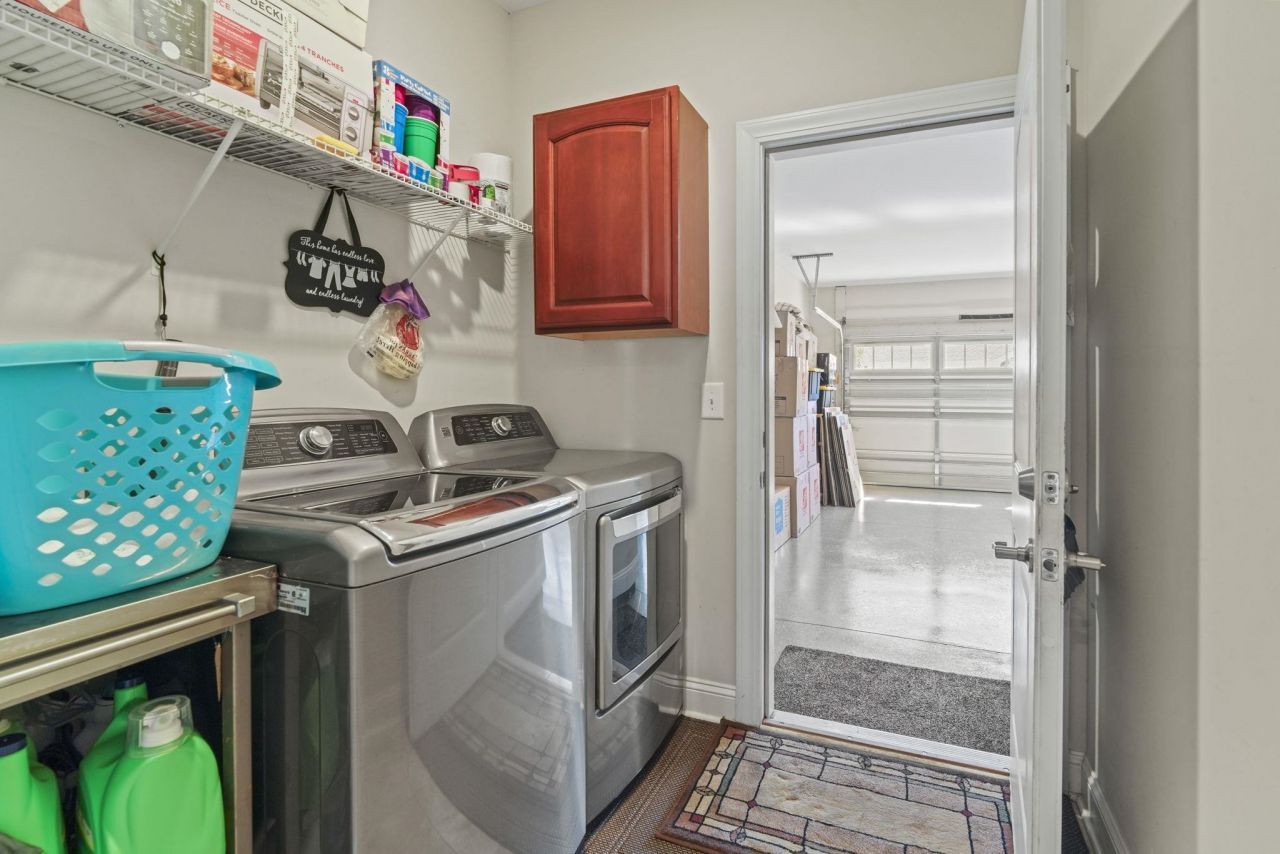 232 Je Edward Dr.  Photo 31