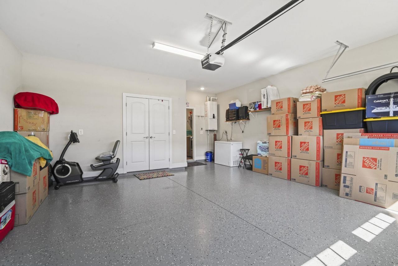 232 Je Edward Dr.  Photo 33