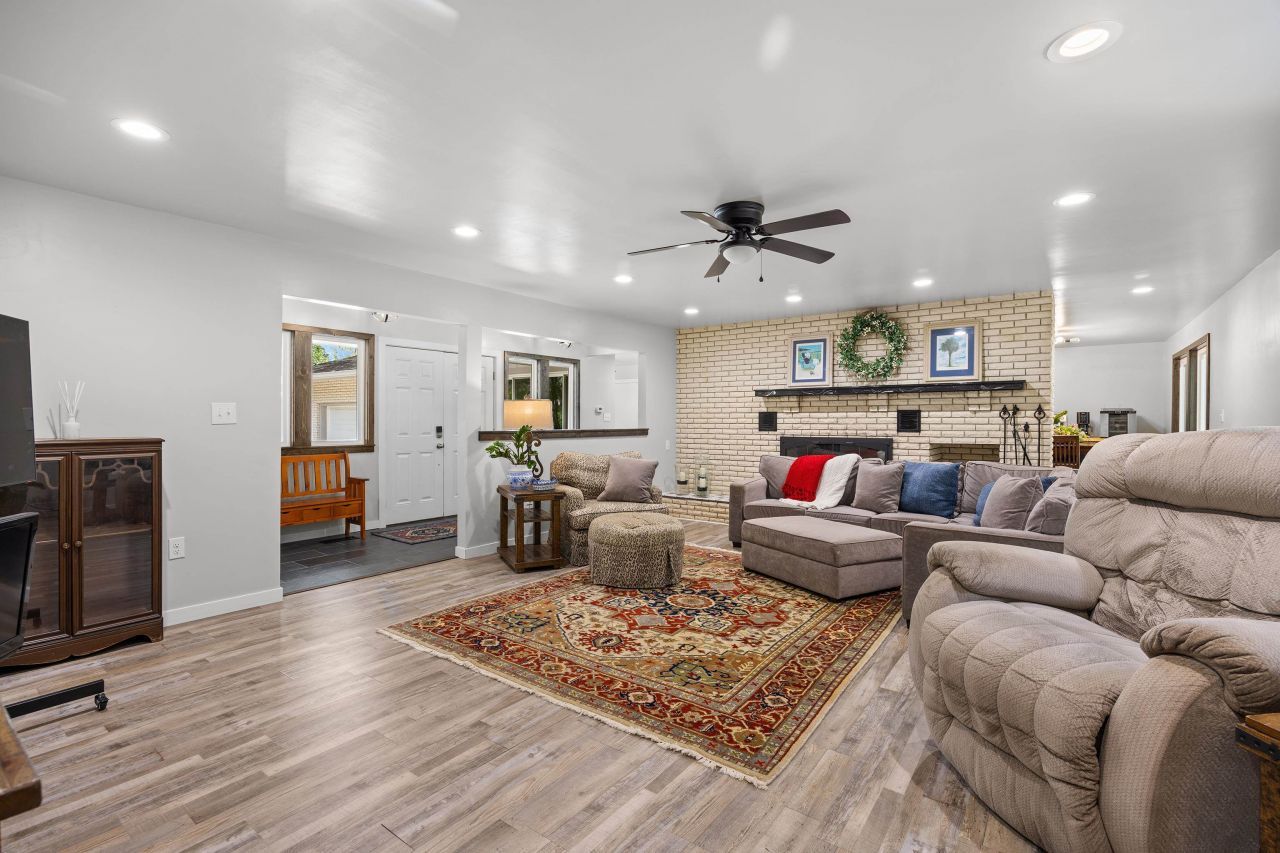 103 Wofford Ln. Photo 12