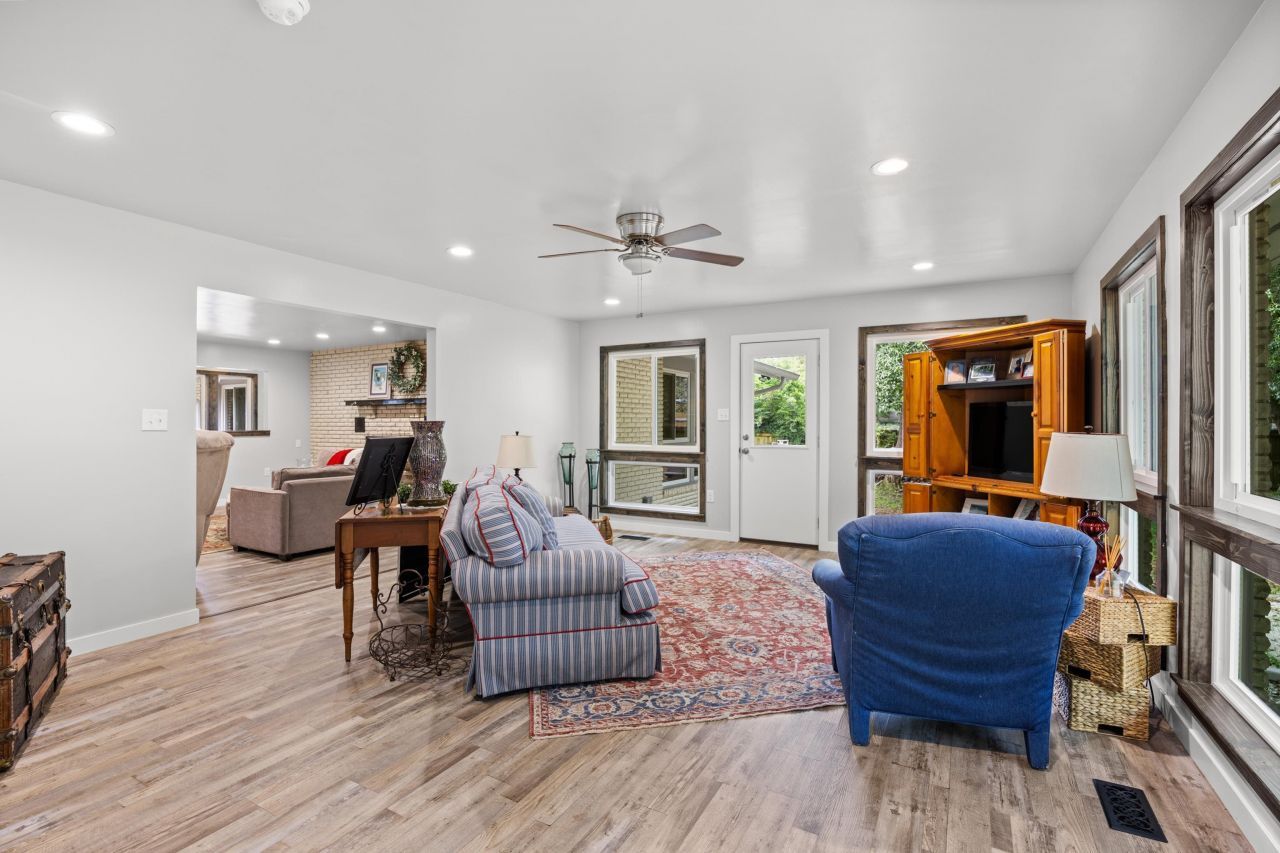 103 Wofford Ln. Photo 16