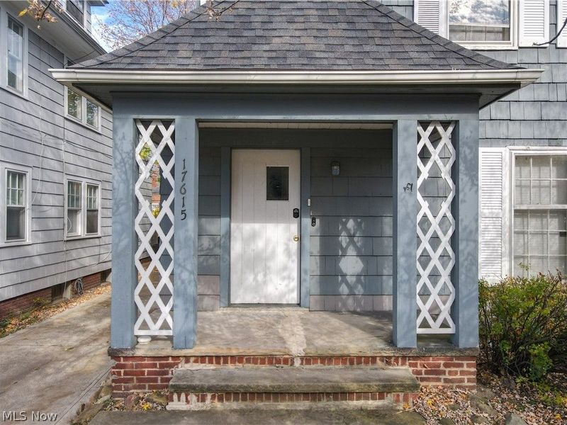 17615 Winslow Road , Shaker Heights, OH 44120 Photo 4