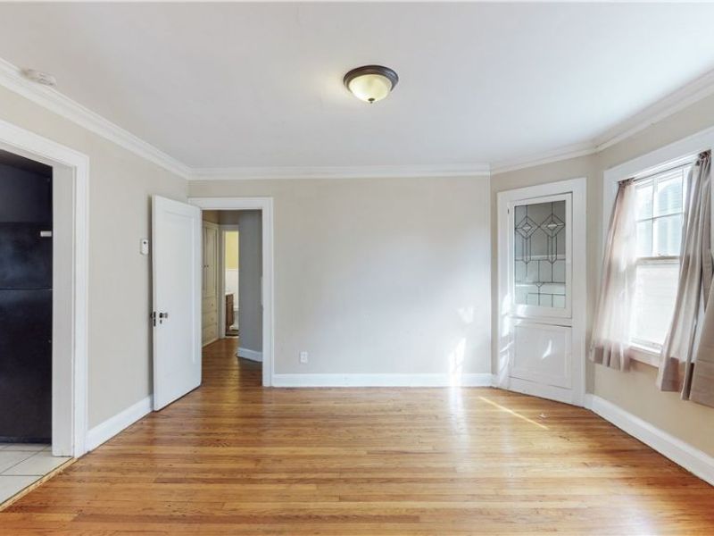 17615 Winslow Road , Shaker Heights, OH 44120 Photo 7