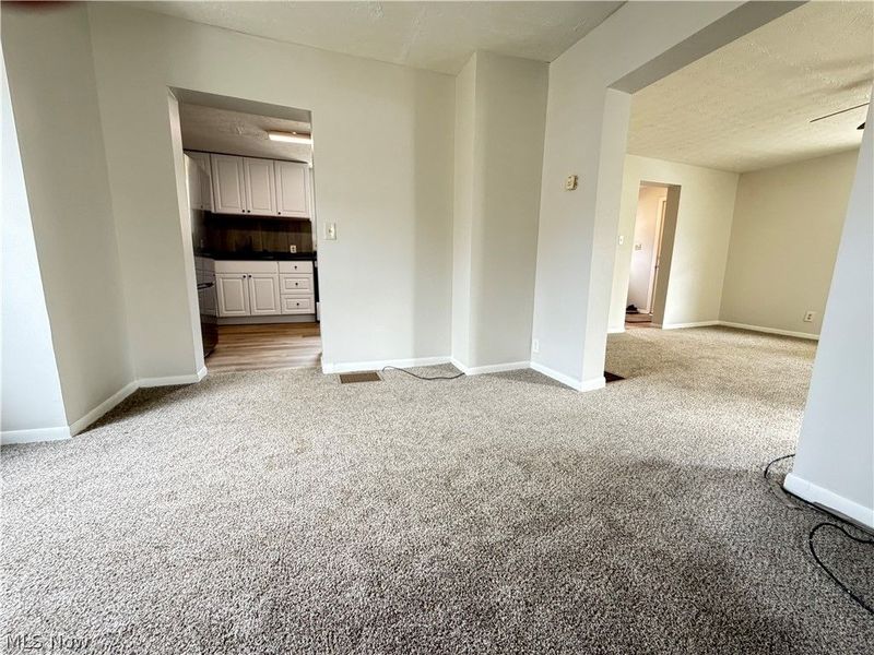 633 Spangler Drive , Zanesville, OH 43701 Photo 6