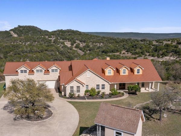25003 Montana Creek XING, Marble Falls, TX 78654
