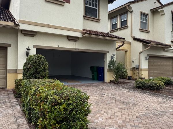 6074 NW 116th Drive, Coral Springs, FL 33076