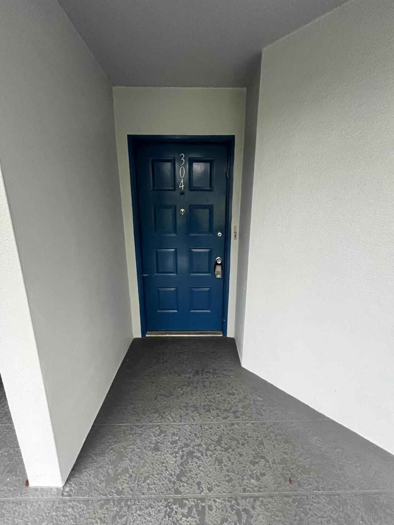 12600 SW 5th Court, Unit 304l, Pembroke Pines, FL 33027 Photo