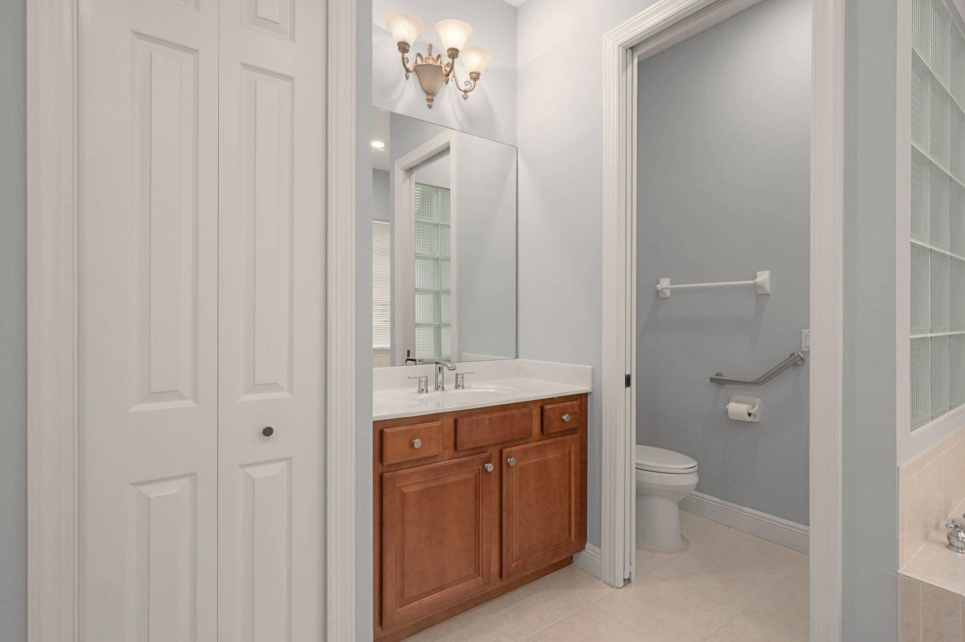 9113 One Putt Place, Port Saint Lucie, FL 34986 Photo