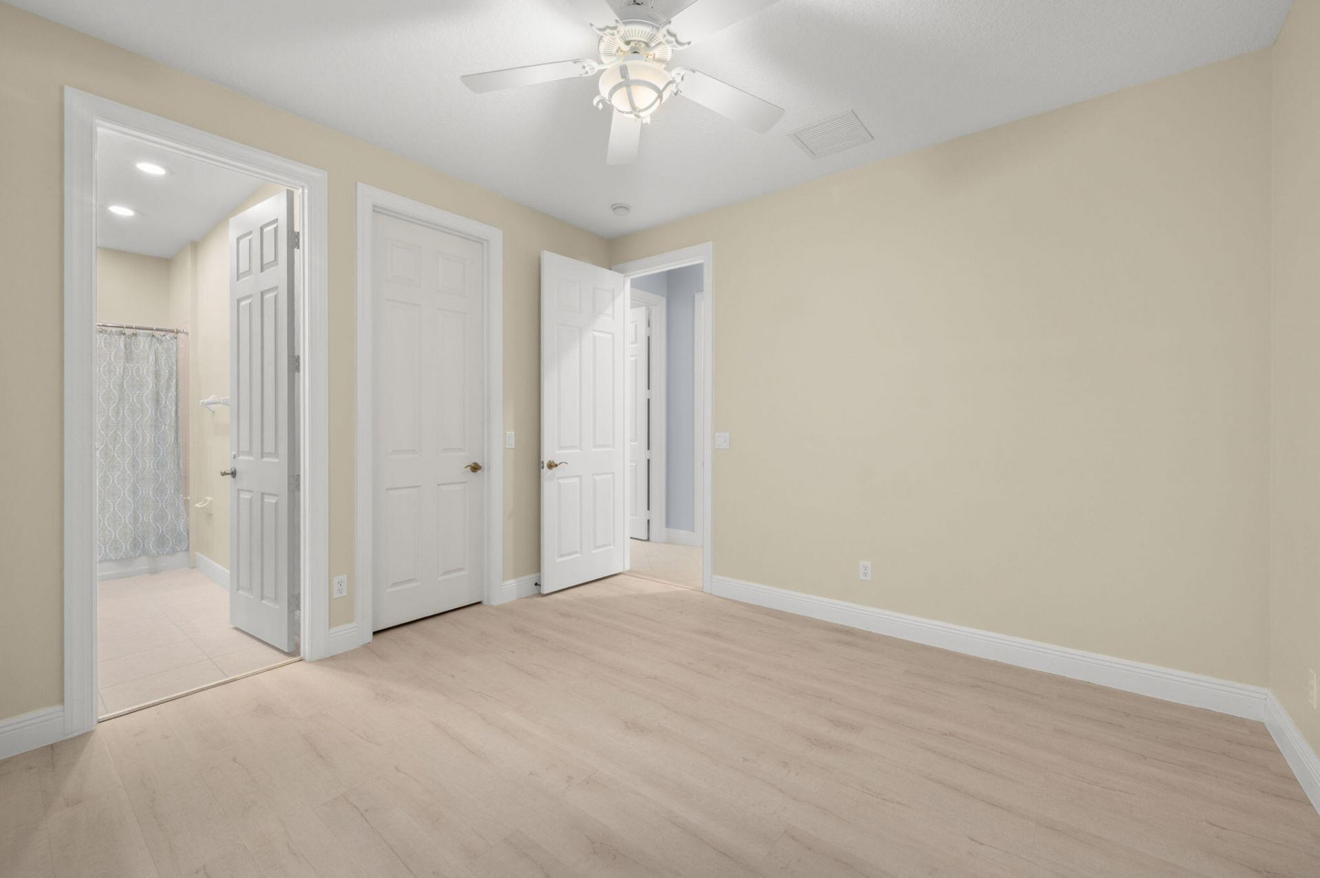 9113 One Putt Place, Port Saint Lucie, FL 34986 Photo