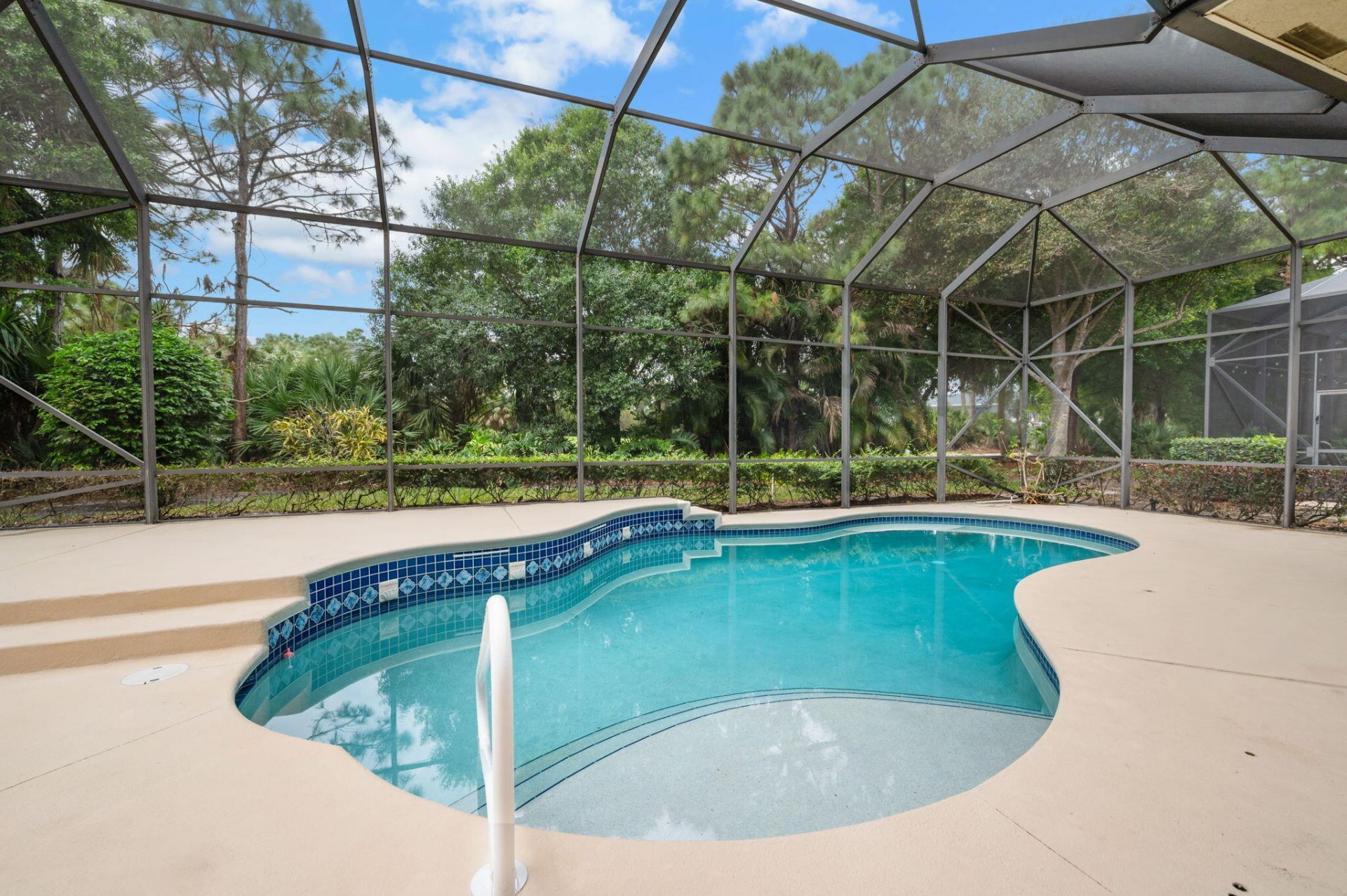 9113 One Putt Place, Port Saint Lucie, FL 34986 Photo