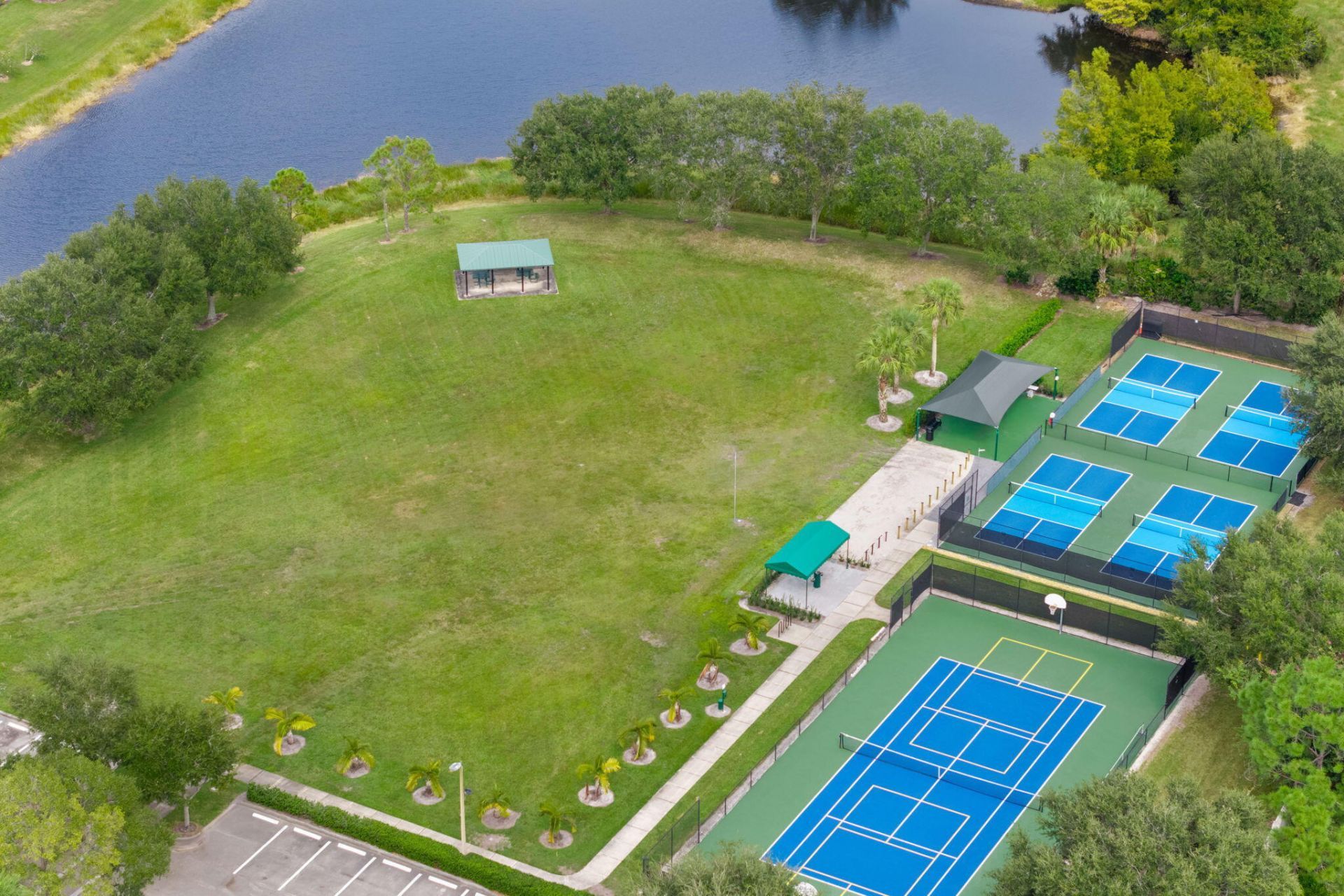 9113 One Putt Place, Port Saint Lucie, FL 34986 Photo