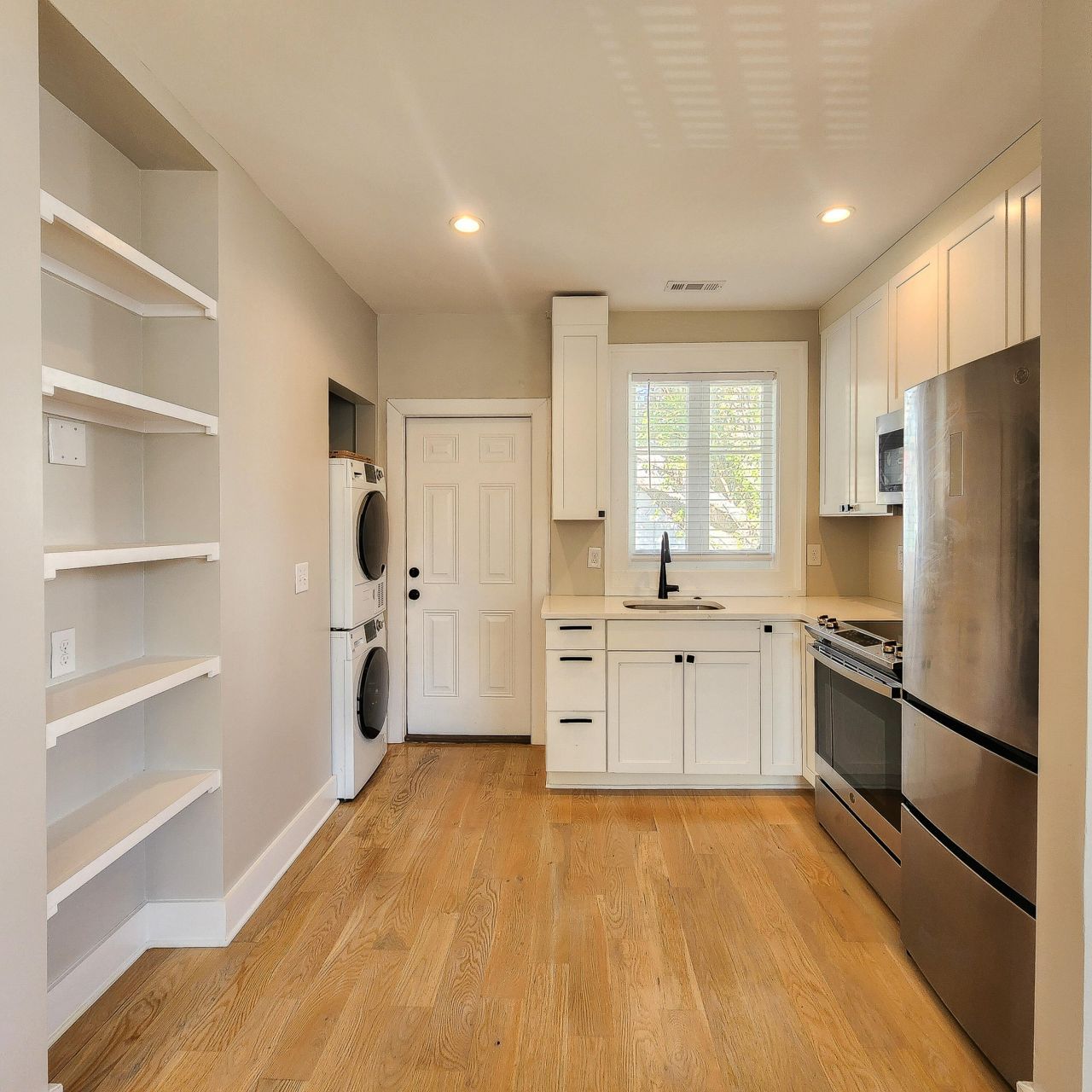 40 Nunan Street Photo 4