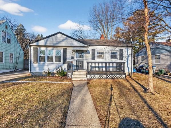 5353 N 56th STREET, Milwaukee, WI 53218