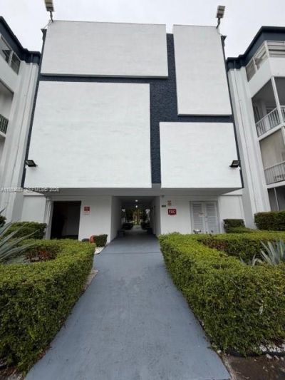 9159 SW 77th Ave, Unit 409, Miami, FL 33156 Photo