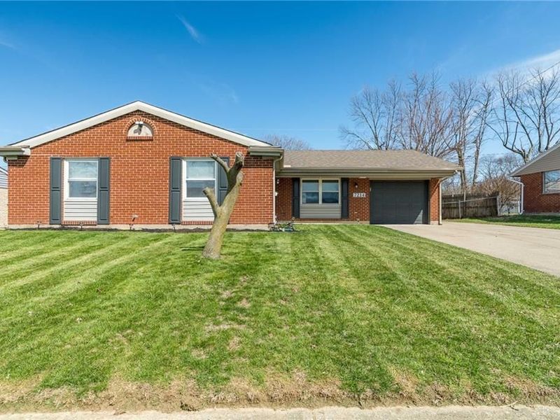 7214 Citadel Drive, Dayton, OH 45424 Photo 2