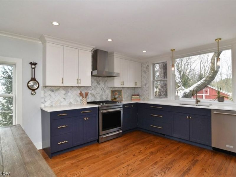 324 South Street, Chardon, OH 44024 Photo 4