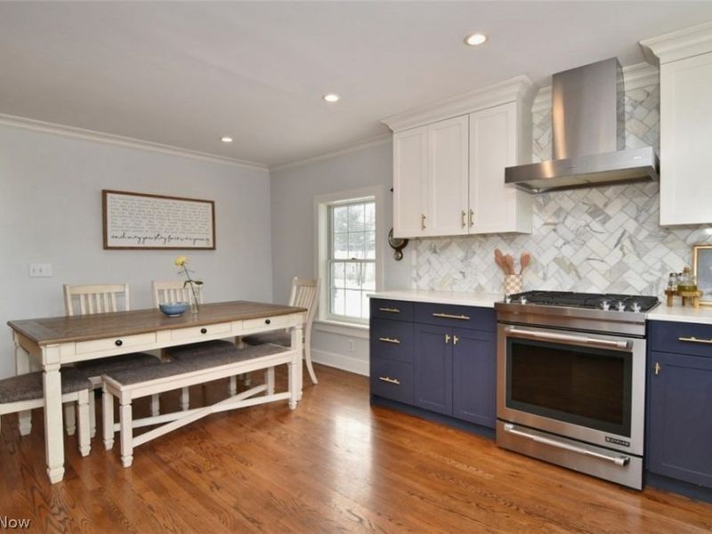 324 South Street, Chardon, OH 44024 Photo 5