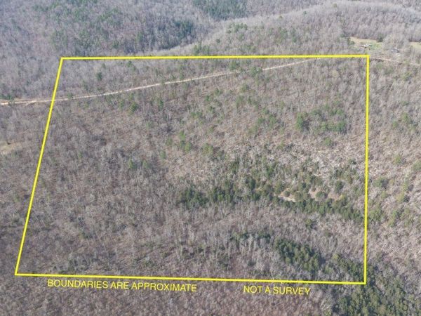 001-03779-000 MC 5030 , Yellville, AR 72687