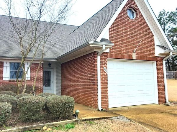 1213 Winwood Cv., Tupelo, MS 38801