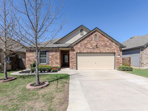 13912 Lyndon B Johnson ST, Manor, TX 78653