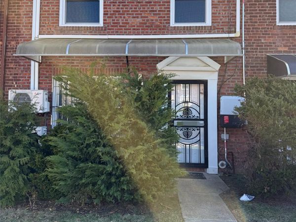 16904 22ND Avenue, Whitestone, NY 11357