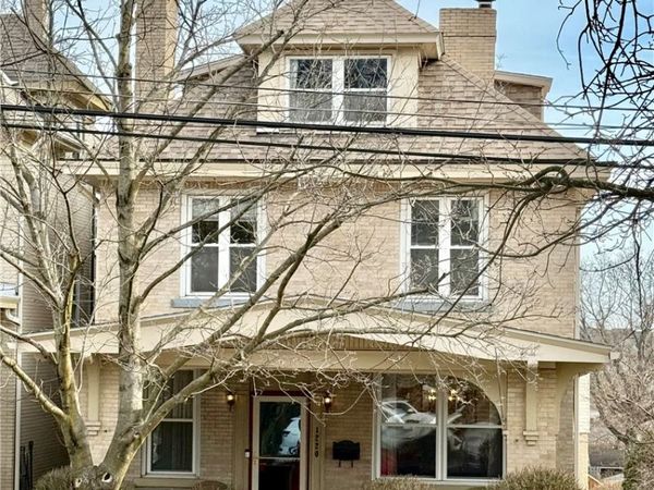 1220 Peermont Ave, Pittsburgh, PA 15216