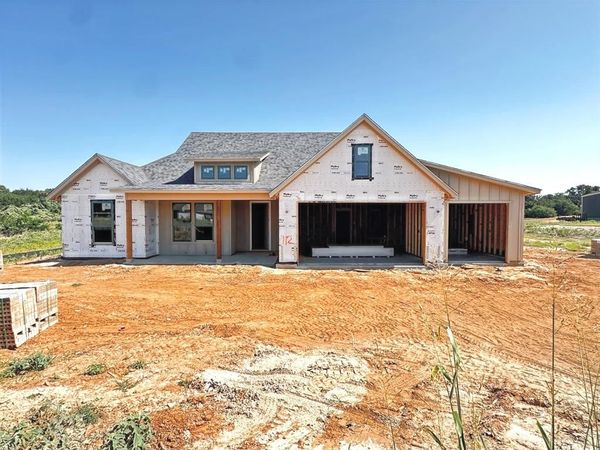 112 Loveta Lane, Boyd, TX 76023