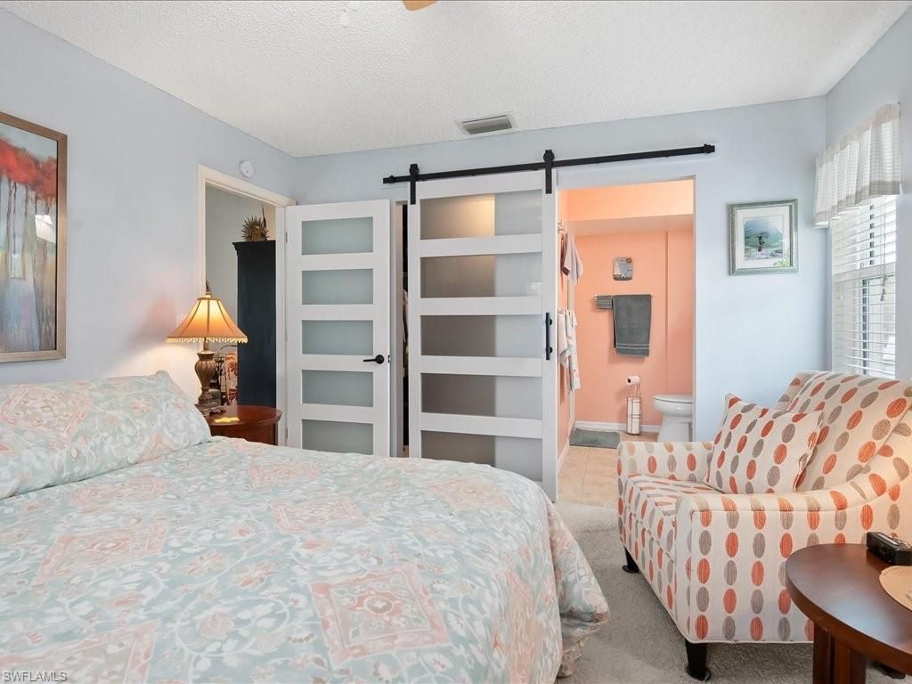 105 Wading Bird Cir, Unit U201, Naples, FL 34110 Photo