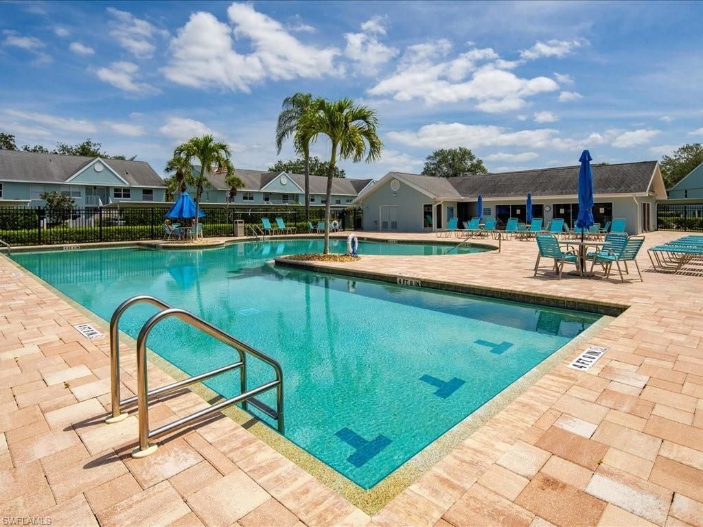 105 Wading Bird Cir, Unit U201, Naples, FL 34110 Photo