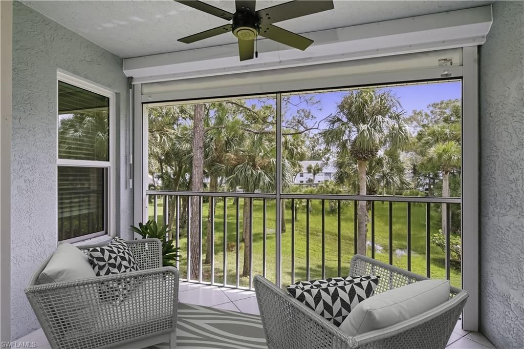 105 Wading Bird Cir, Unit U201, Naples, FL 34110 Photo