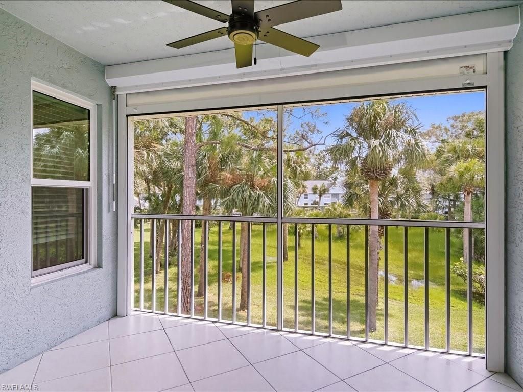 105 Wading Bird Cir, Unit U201, Naples, FL 34110 Photo