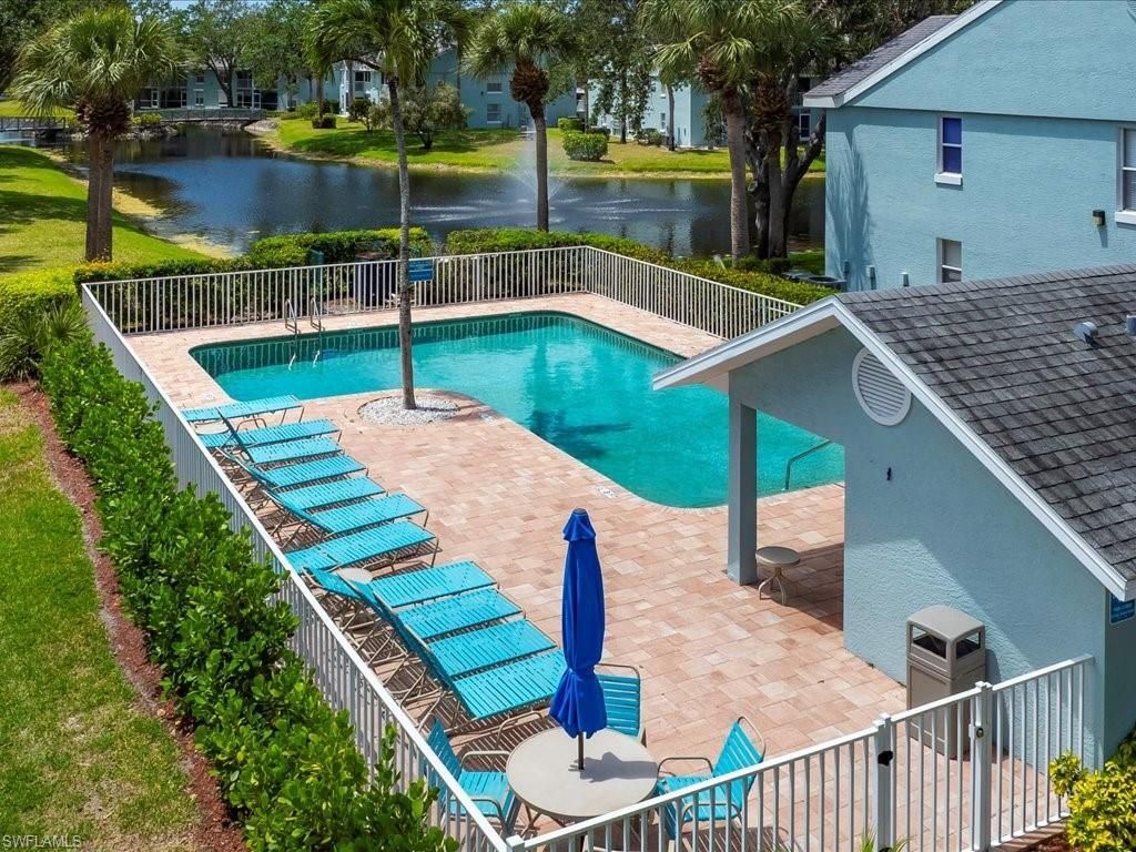105 Wading Bird Cir, Unit U201, Naples, FL 34110 Photo