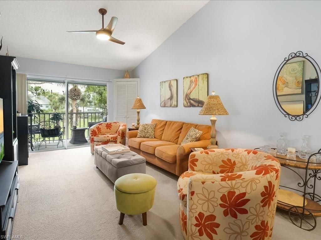 105 Wading Bird Cir, Unit U201, Naples, FL 34110 Photo