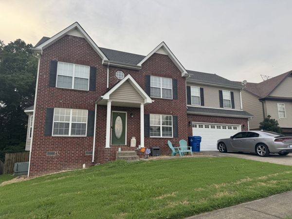 1816 Patricia Dr , Clarksville, TN 37040
