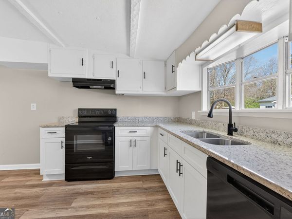 162 Brentwood Lane, Locust Grove, GA 30248