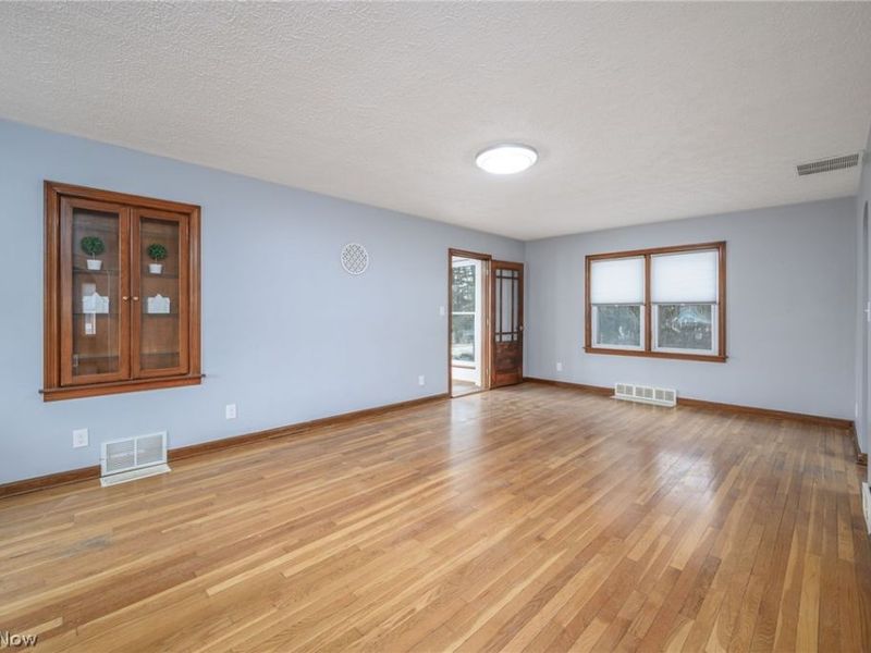 8157 State Route 43 , Streetsboro, OH 44241 Photo 8