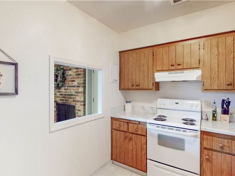 2736 Pease Drive , Unit 215N, Rocky River, OH 44116 Photo 12