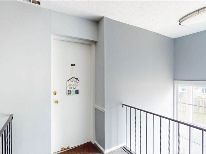 2736 Pease Drive , Unit 215N, Rocky River, OH 44116 Photo 2