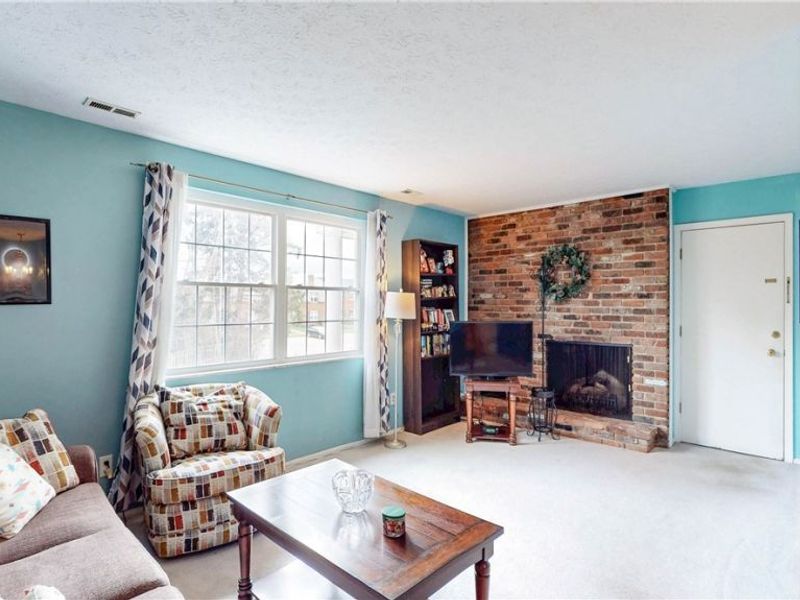 2736 Pease Drive , Unit 215N, Rocky River, OH 44116 Photo 3