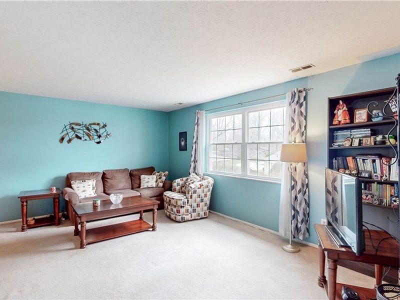 2736 Pease Drive , Unit 215N, Rocky River, OH 44116 Photo 5