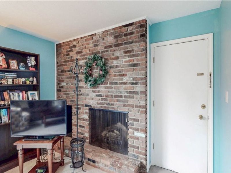 2736 Pease Drive , Unit 215N, Rocky River, OH 44116 Photo 7