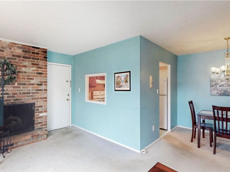 2736 Pease Drive , Unit 215N, Rocky River, OH 44116 Photo 9