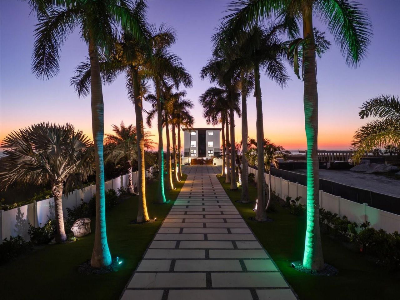 811 N Shore Drive, Anna Maria, FL 34216 Photo