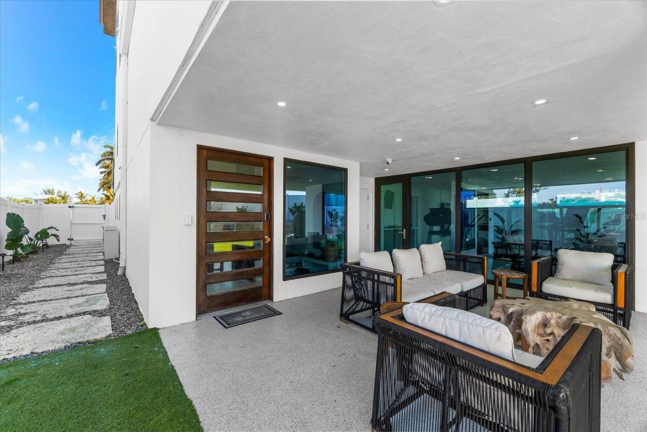 811 N Shore Drive, Anna Maria, FL 34216 Photo