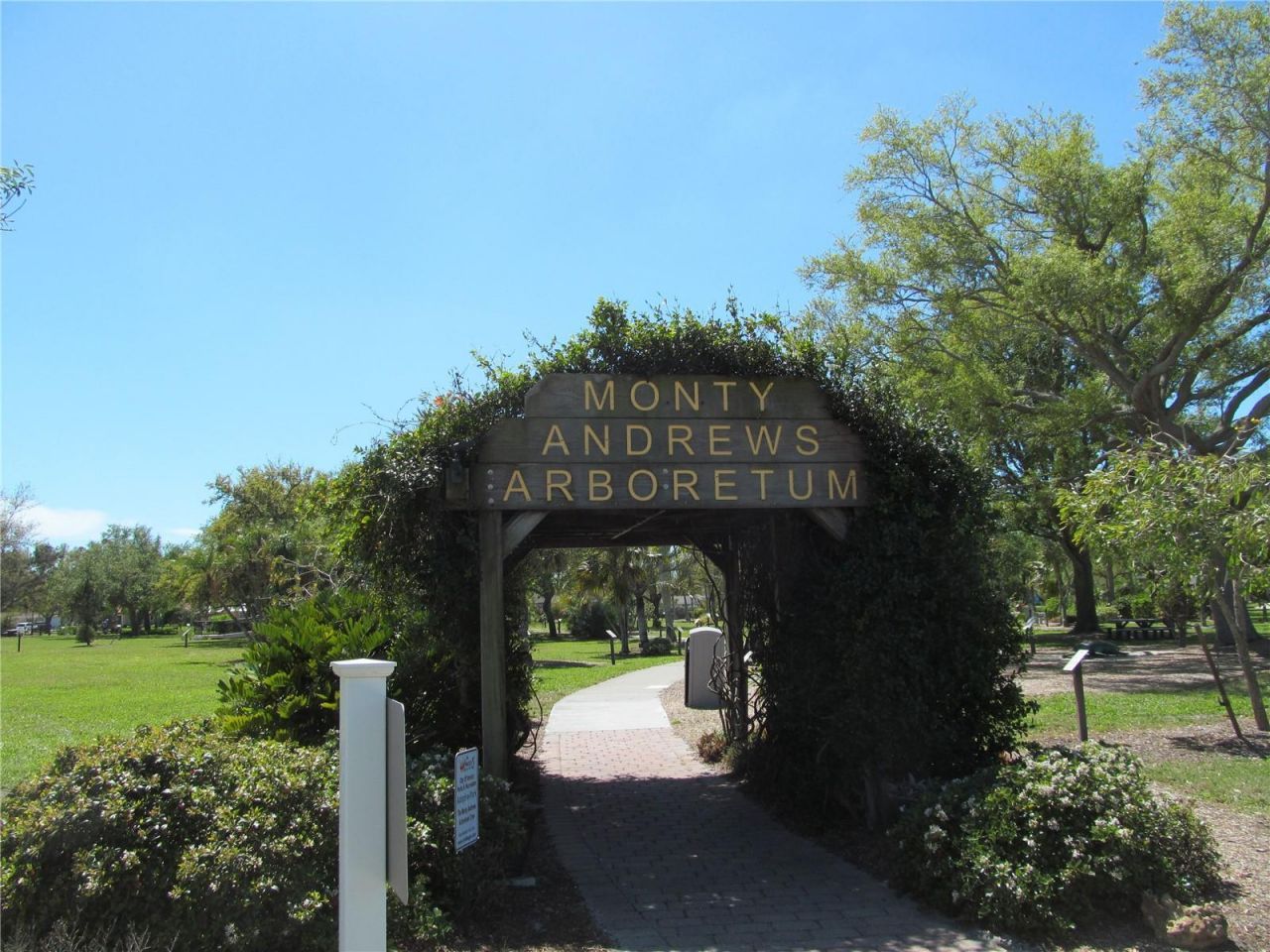 424 Pensacola Road, Venice, FL 34285 Photo